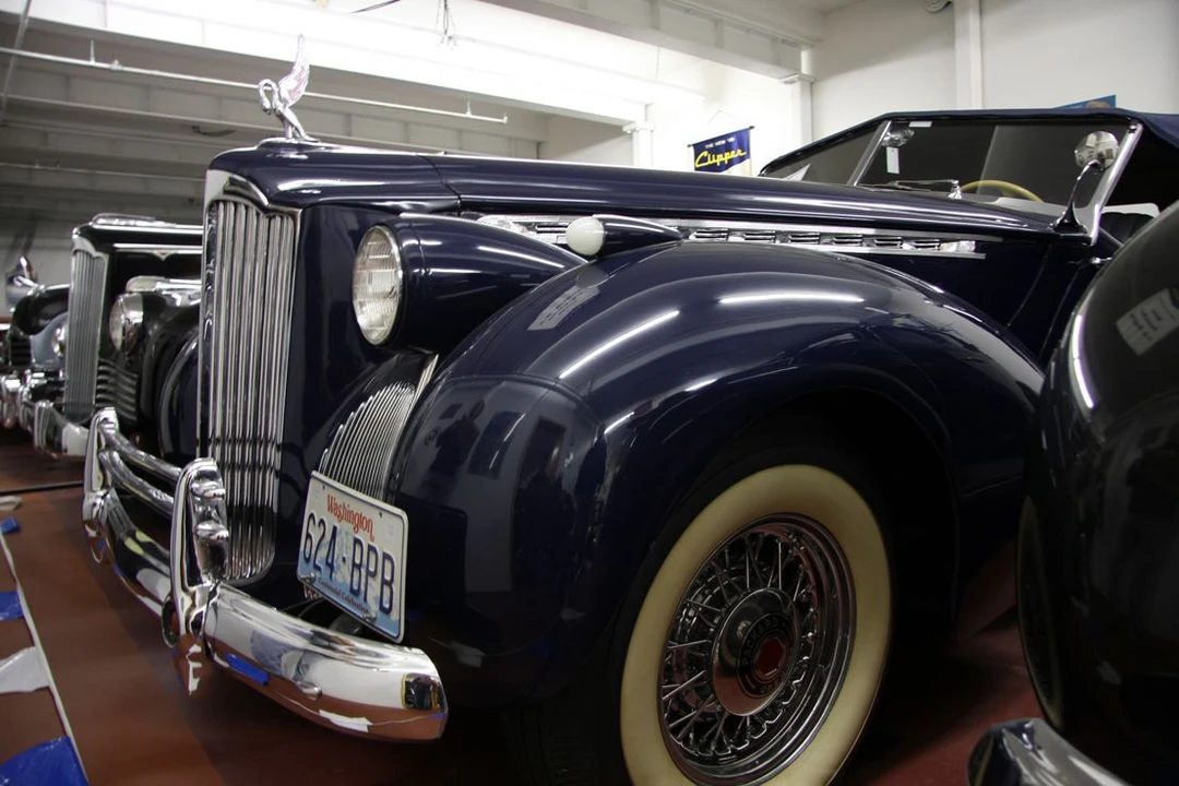 1940 Packard Eight - Image 2 of 4