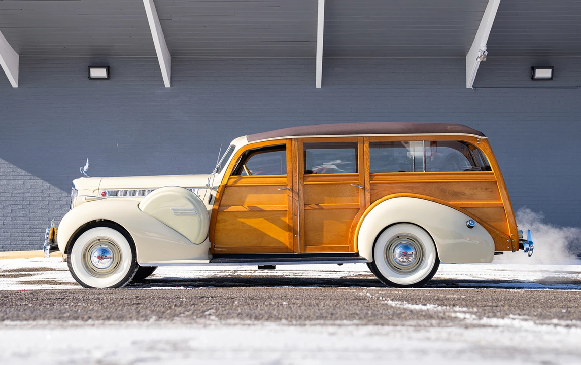 1940 Packard - Image 5 of 31