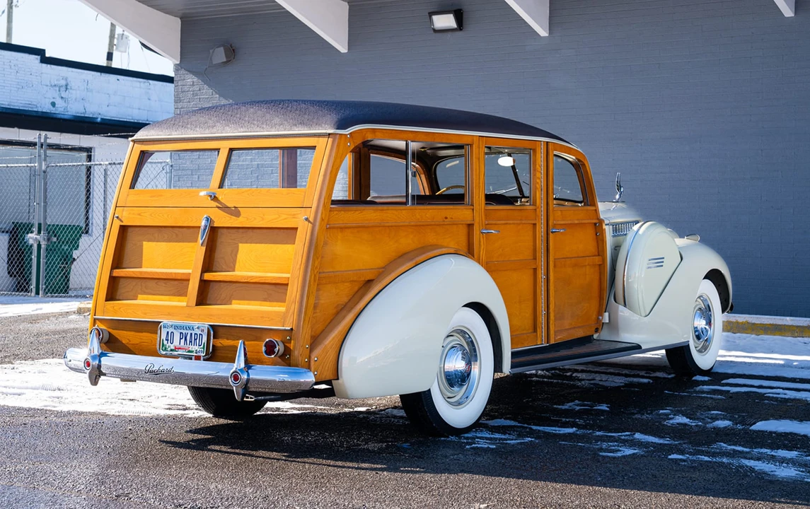 1940 Packard - Image 3 of 31