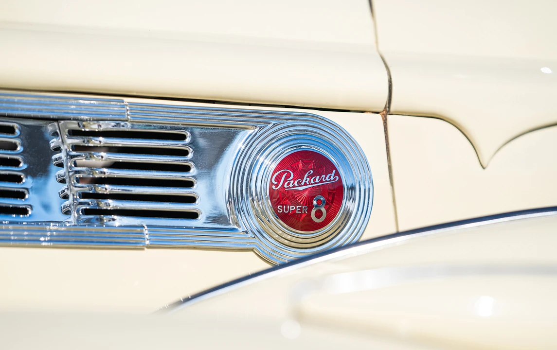 1940 Packard - Image 11 of 31