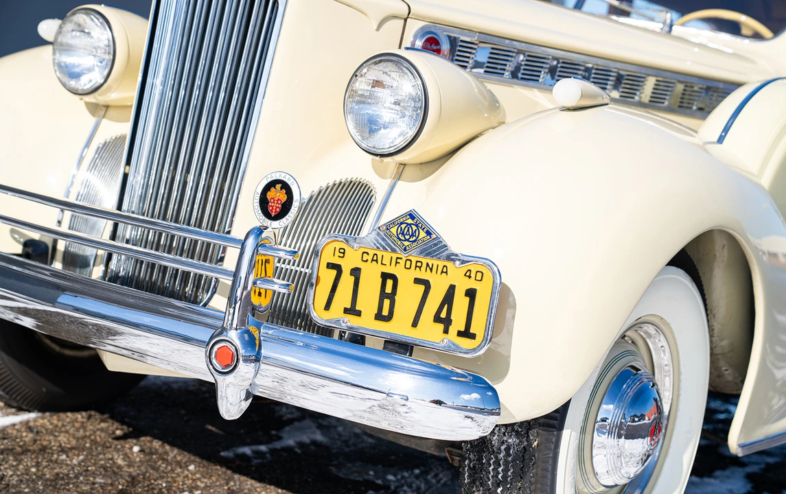 1940 Packard - Image 17 of 31