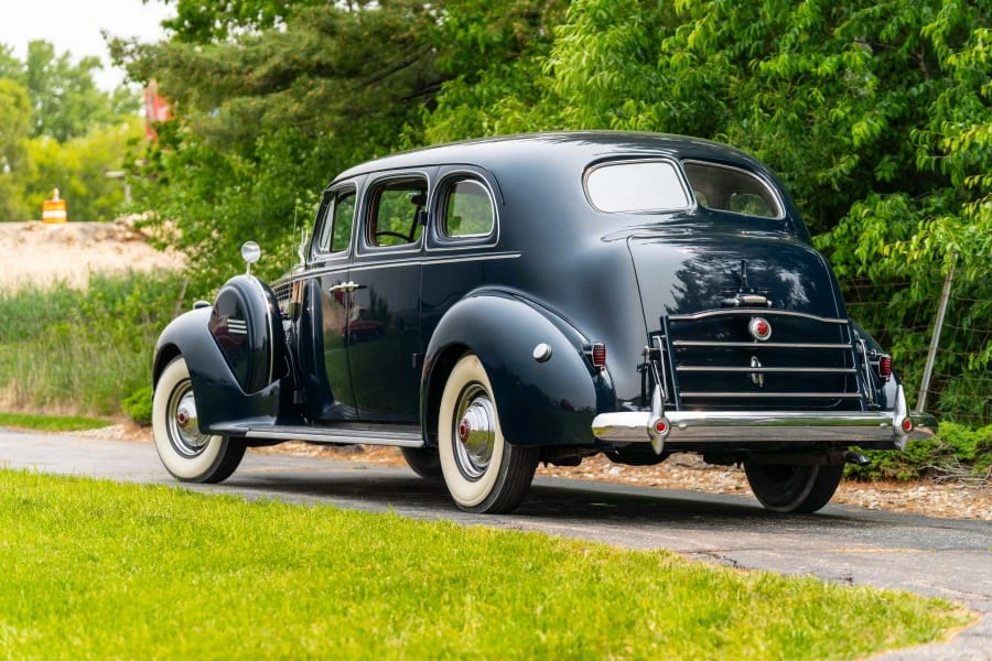 1940 Packard - Image 13 of 31