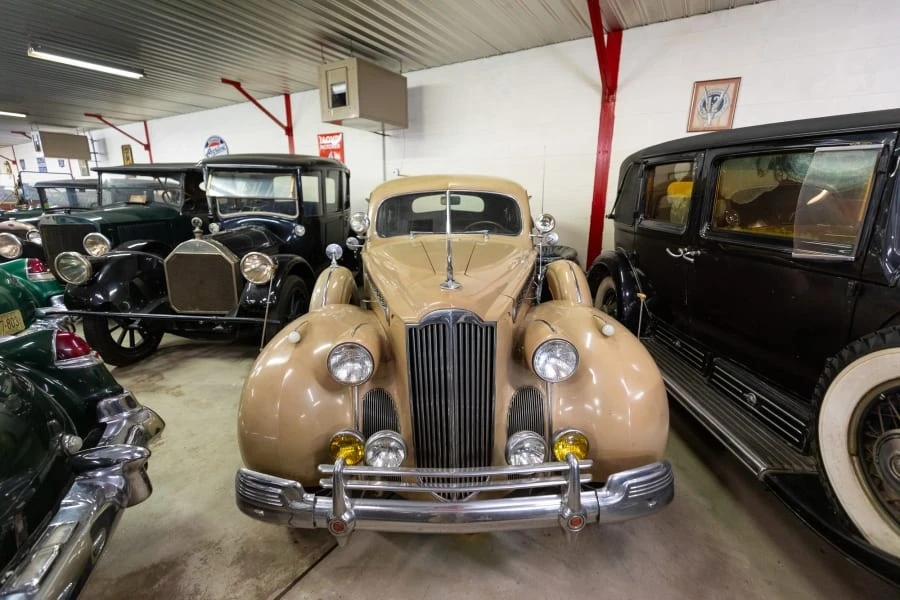 1940 Packard Eight - Image 6 of 31