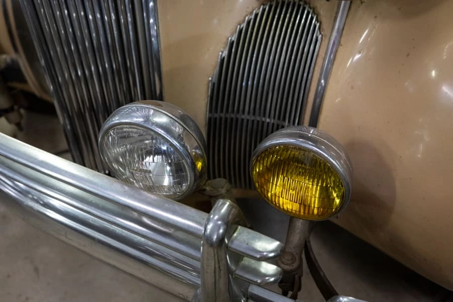 1940 Packard Eight - Image 4 of 31