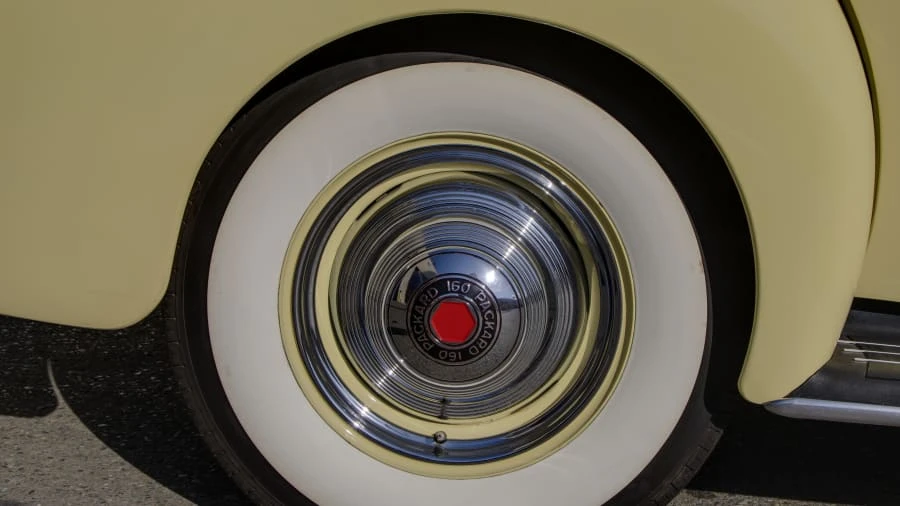1940 Packard Eight - Image 11 of 20