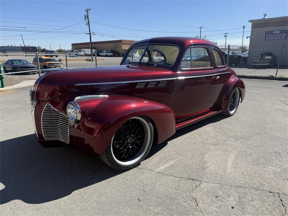 1940 Plymouth Deluxe & Special Deluxe - Image 2 of 14
