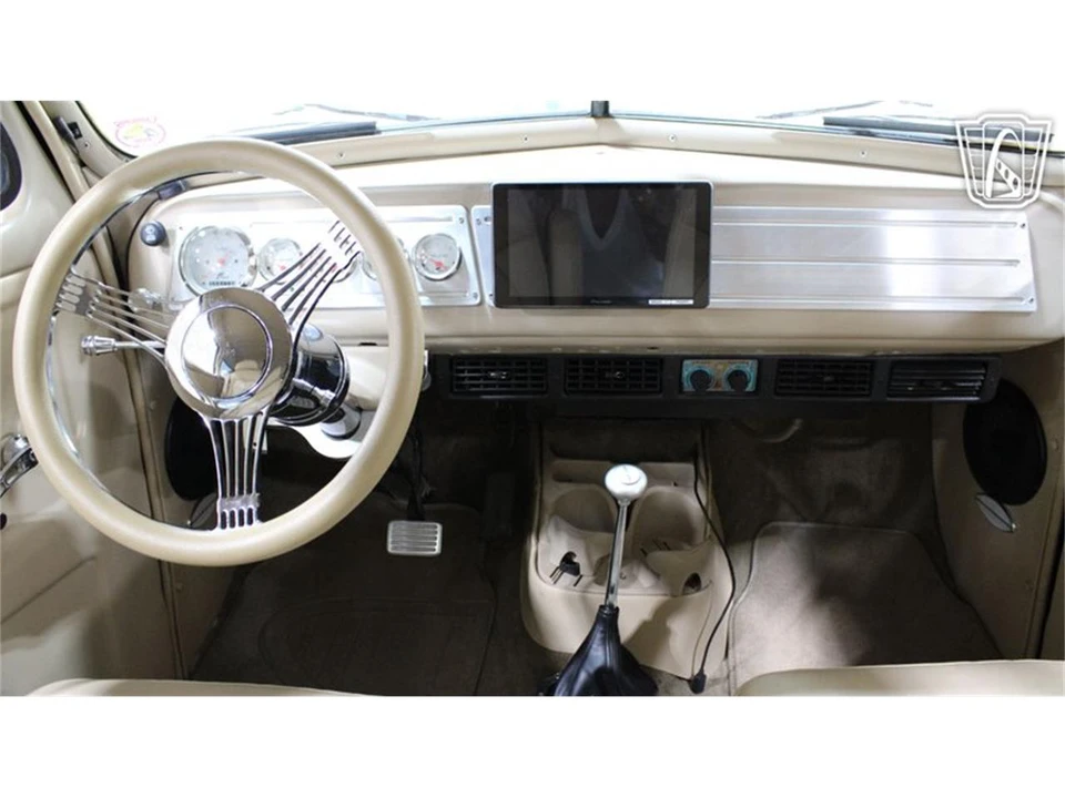 1940 Plymouth Deluxe & Special Deluxe - Image 11 of 31