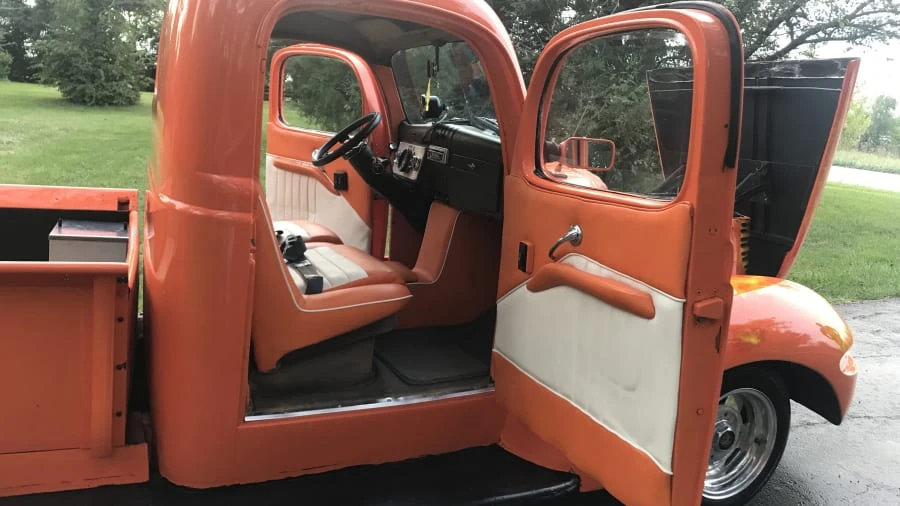 1940 Plymouth Deluxe & Special Deluxe - Image 7 of 17