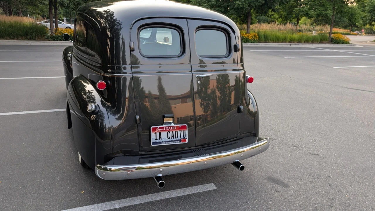 1940 Plymouth Deluxe & Special Deluxe - Image 5 of 31