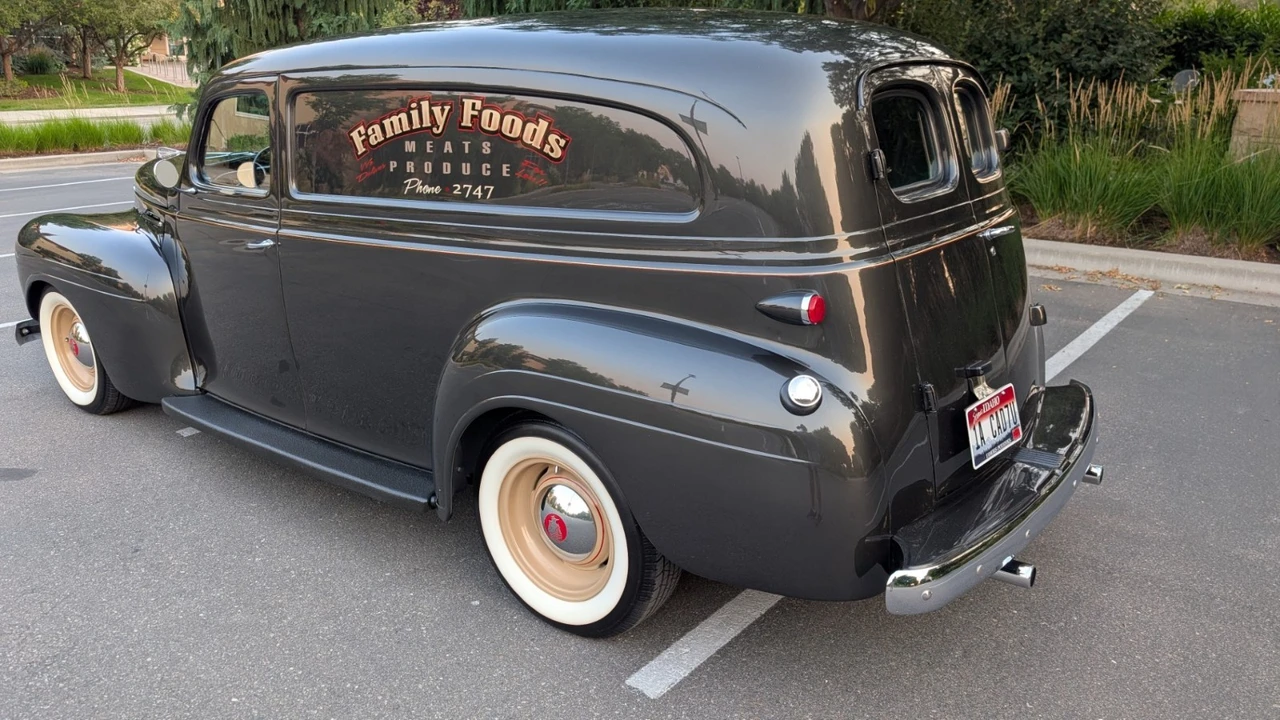 1940 Plymouth Deluxe & Special Deluxe - Image 10 of 31