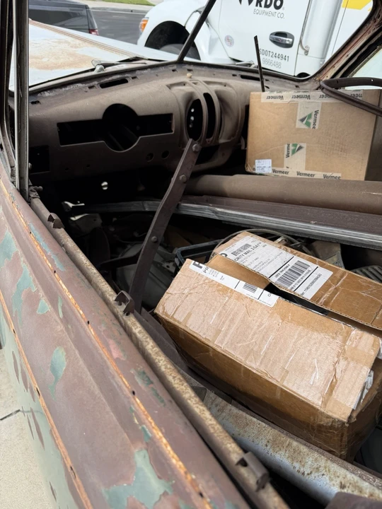 1940 Pontiac - Image 8 of 10