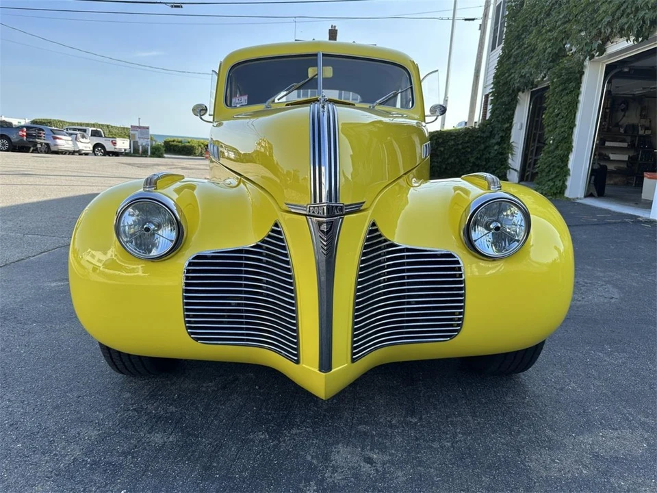 1940 Pontiac - Image 7 of 31