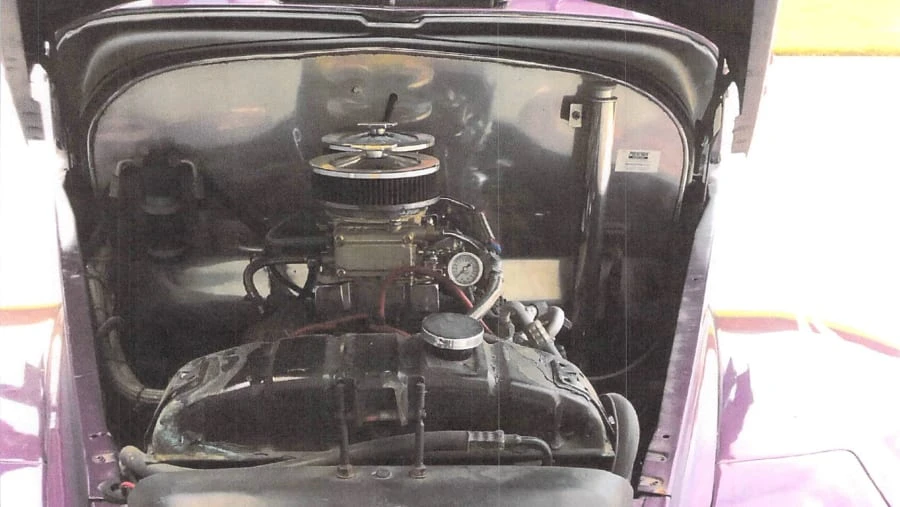 1940 Pontiac - Image 13 of 16