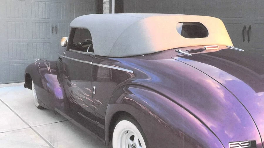 1940 Pontiac - Image 5 of 16