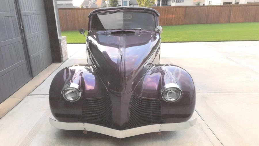 1940 Pontiac - Image 2 of 16