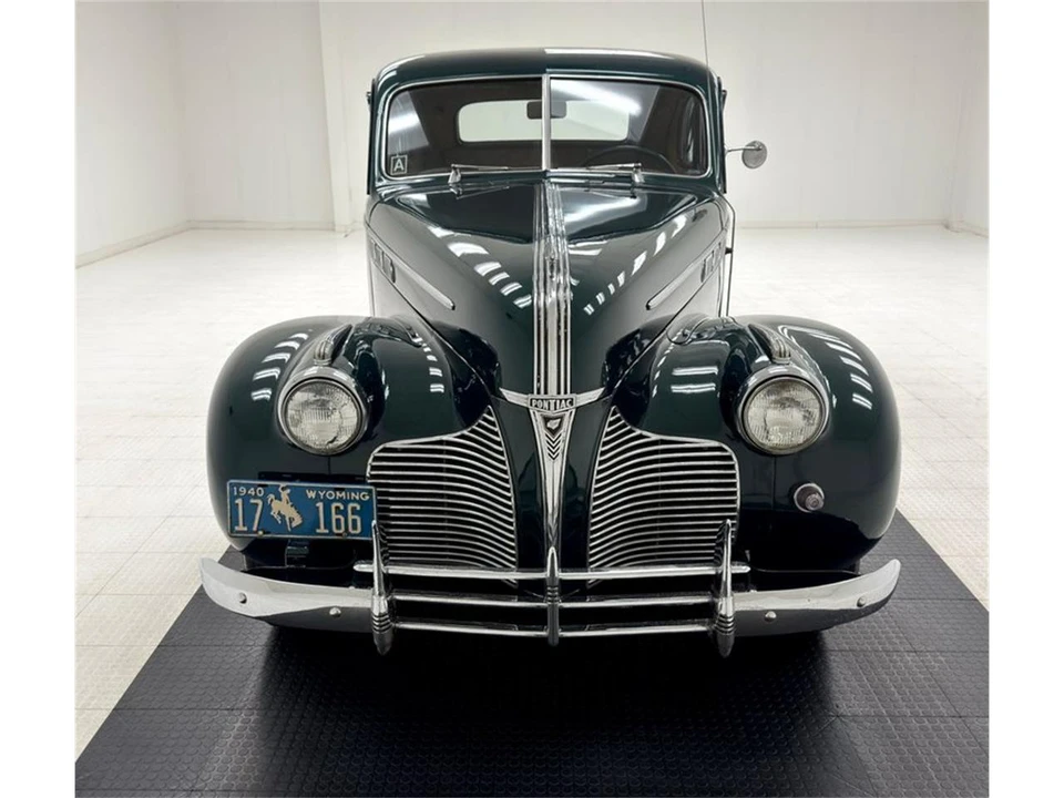 1940 Pontiac - Image 8 of 31