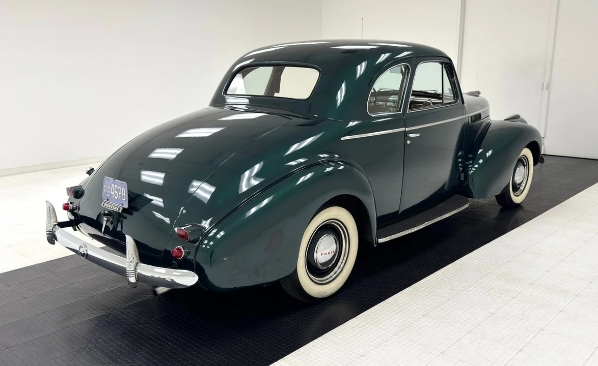 1940 Pontiac - Image 5 of 31
