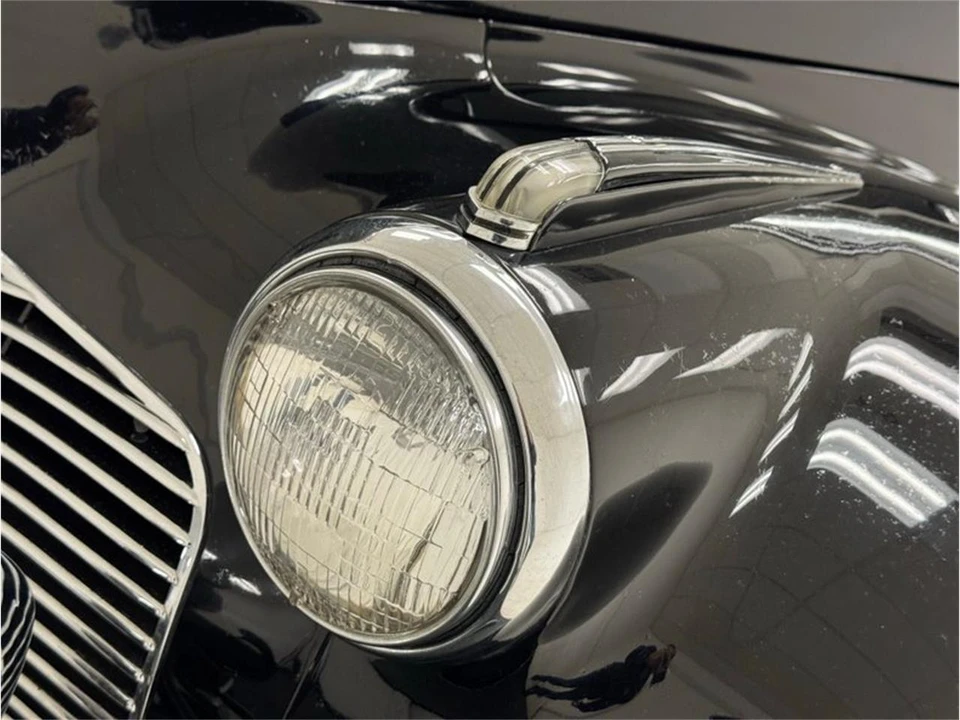 1940 Pontiac - Image 11 of 31