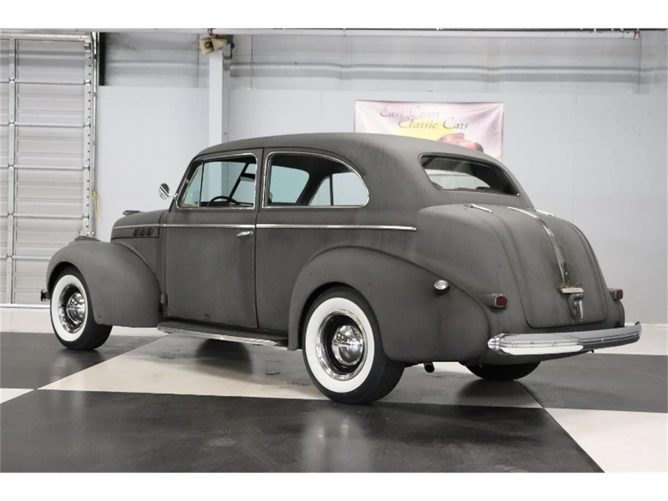 1940 Pontiac - Image 4 of 31