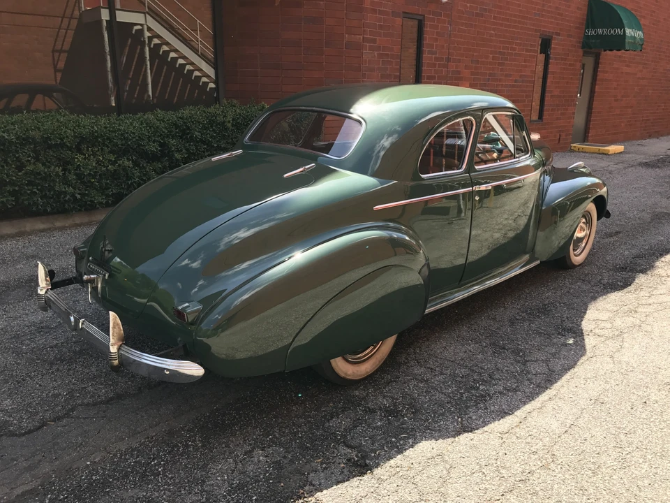 1940 Pontiac - Image 4 of 31