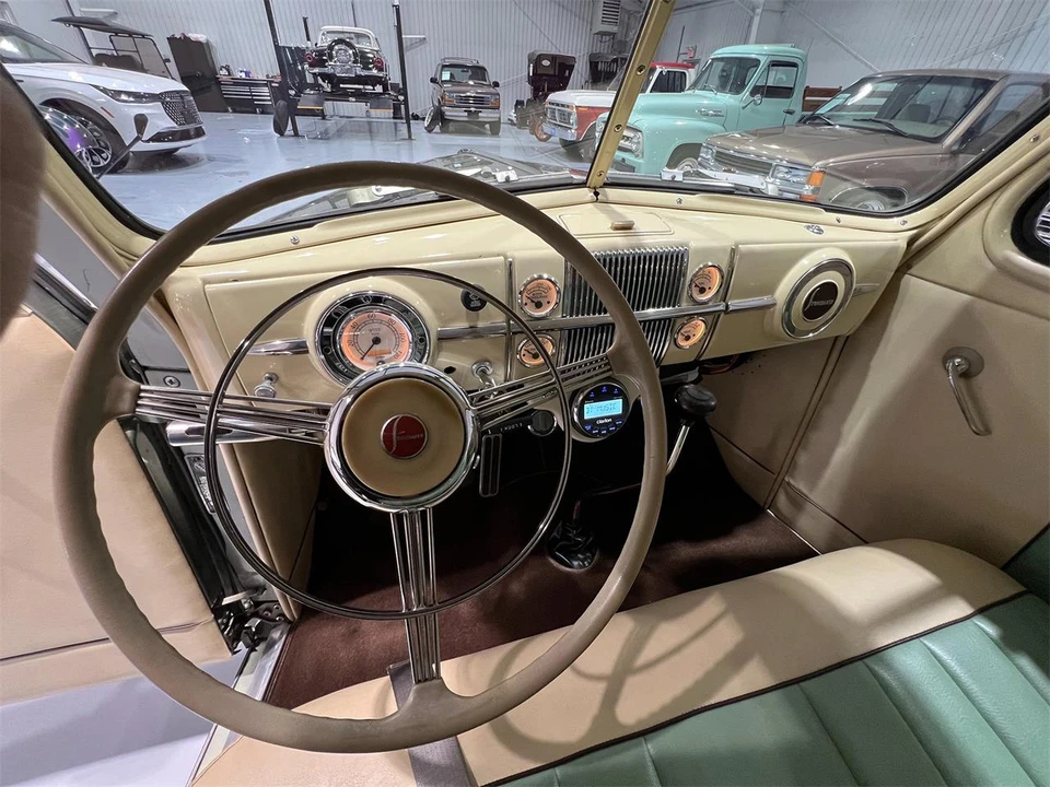 1940 Studebaker Champion - Image 24 of 31