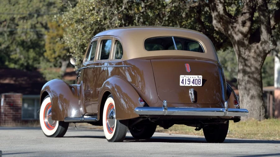1940 Studebaker President - Image 13 of 20