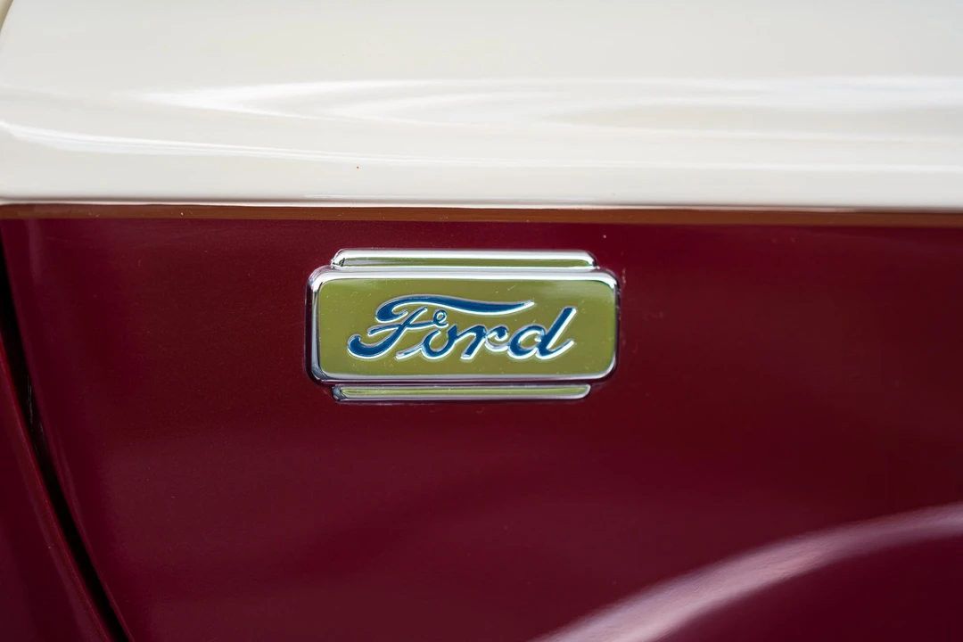 Ford Pickup (1940-1947) - Image 19 of 31