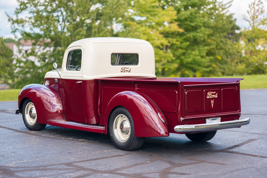 Ford Pickup (1940-1947) - Image 10 of 31