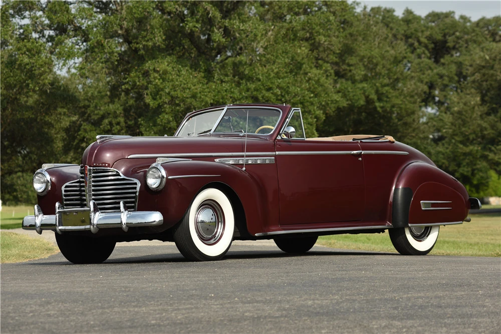 1941 Buick Roadmaster - Image 2 of 5