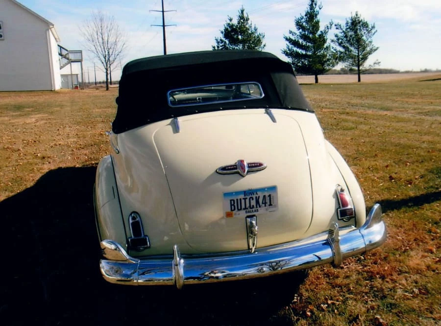 1941 Buick Super - Image 3 of 12