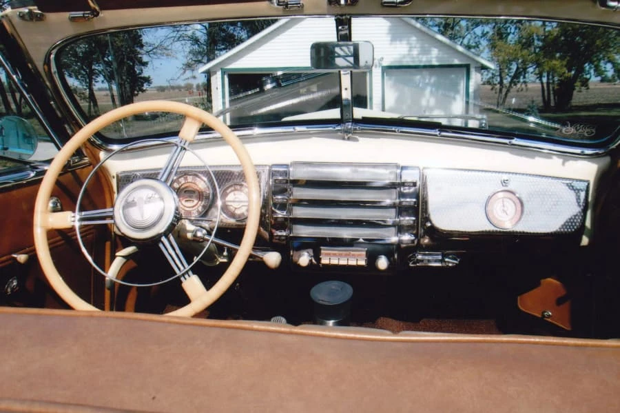 1941 Buick Super - Image 5 of 12