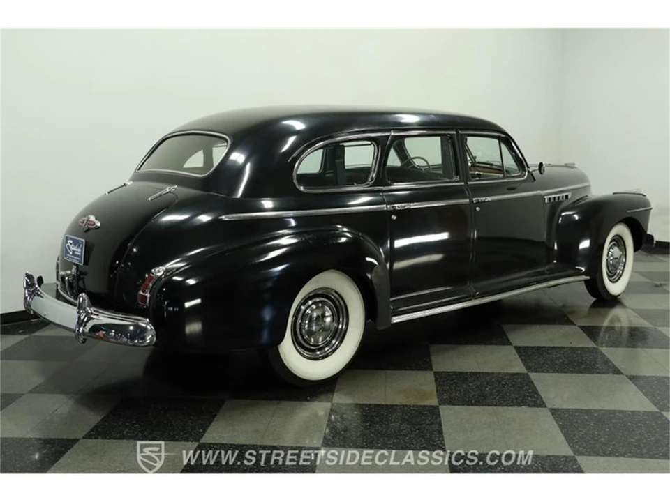 1941 Buick Super - Image 11 of 31