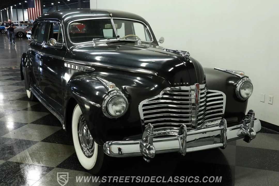 1941 Buick Roadmaster - Image 14 of 21