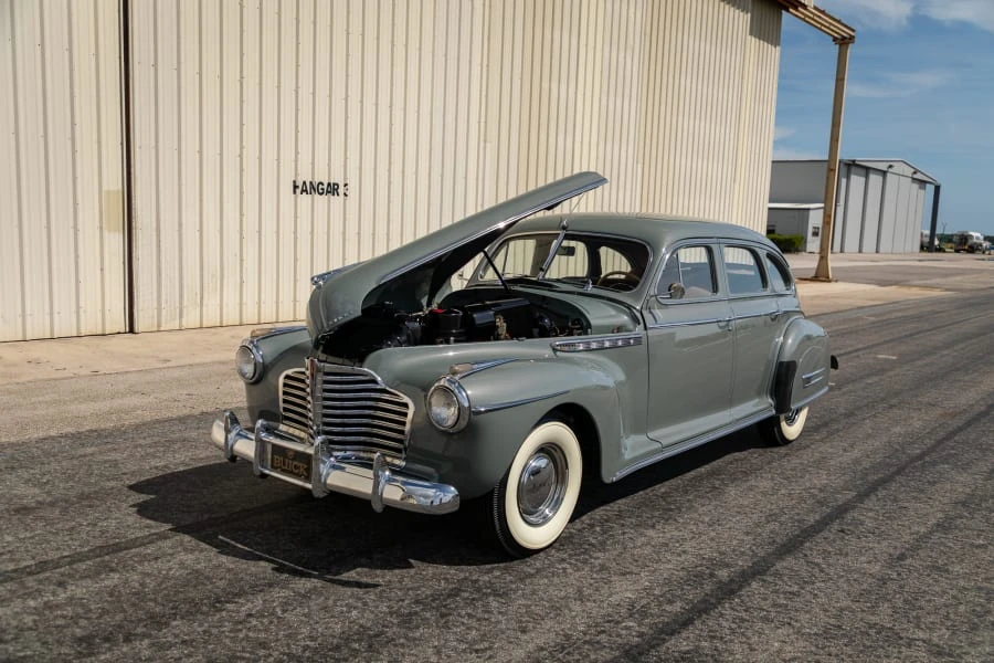 1941 Buick Century - Image 13 of 31