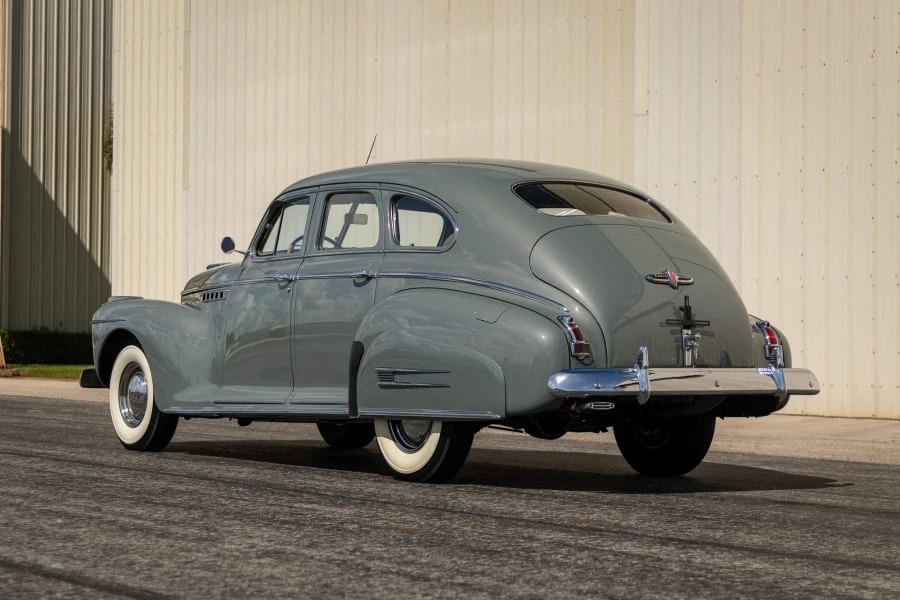 1941 Buick Century - Image 17 of 31
