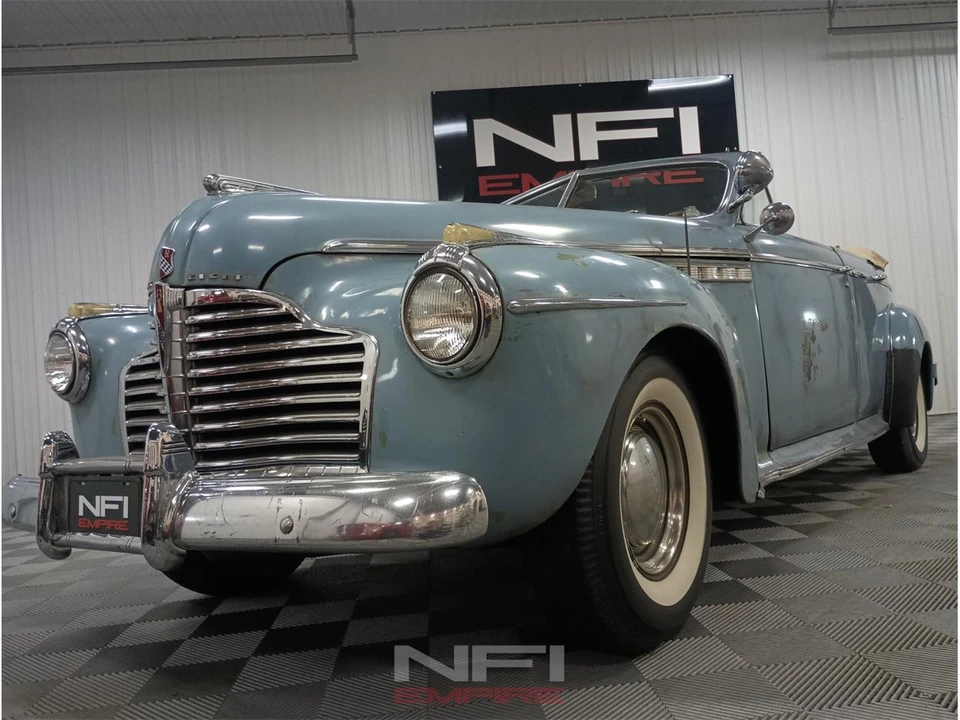 1941 Buick Roadmaster - Image 13 of 31