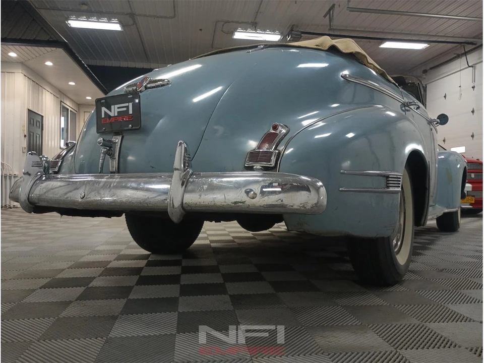 1941 Buick Roadmaster - Image 19 of 31