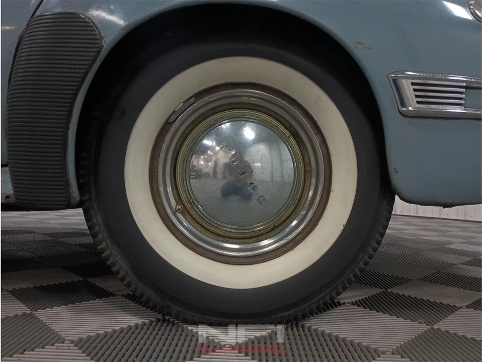 1941 Buick Roadmaster - Image 22 of 31