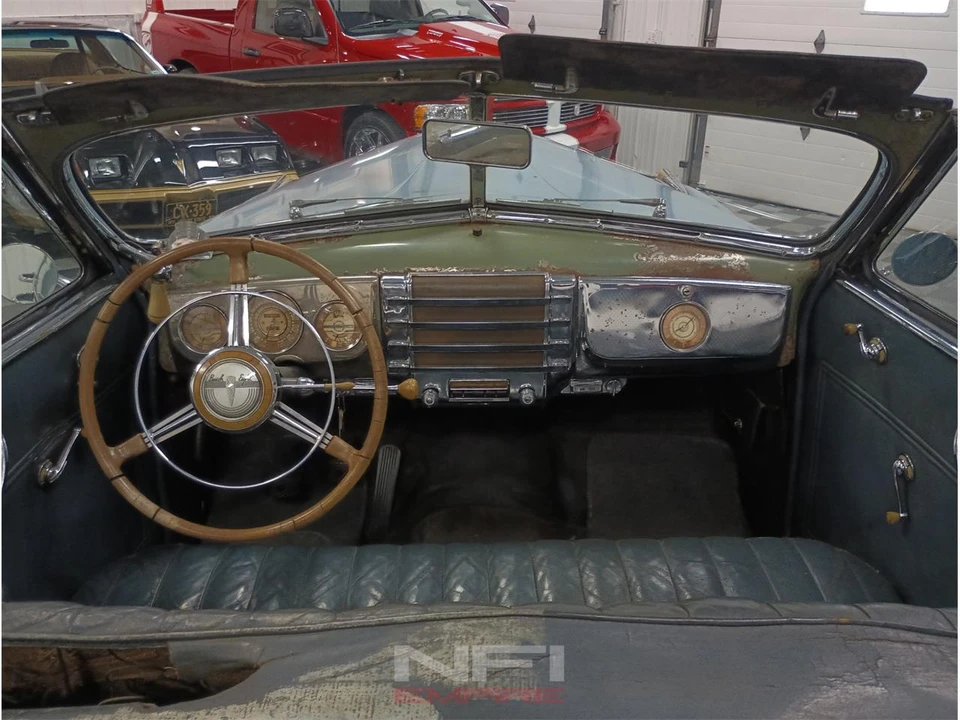 1941 Buick Roadmaster - Image 25 of 31