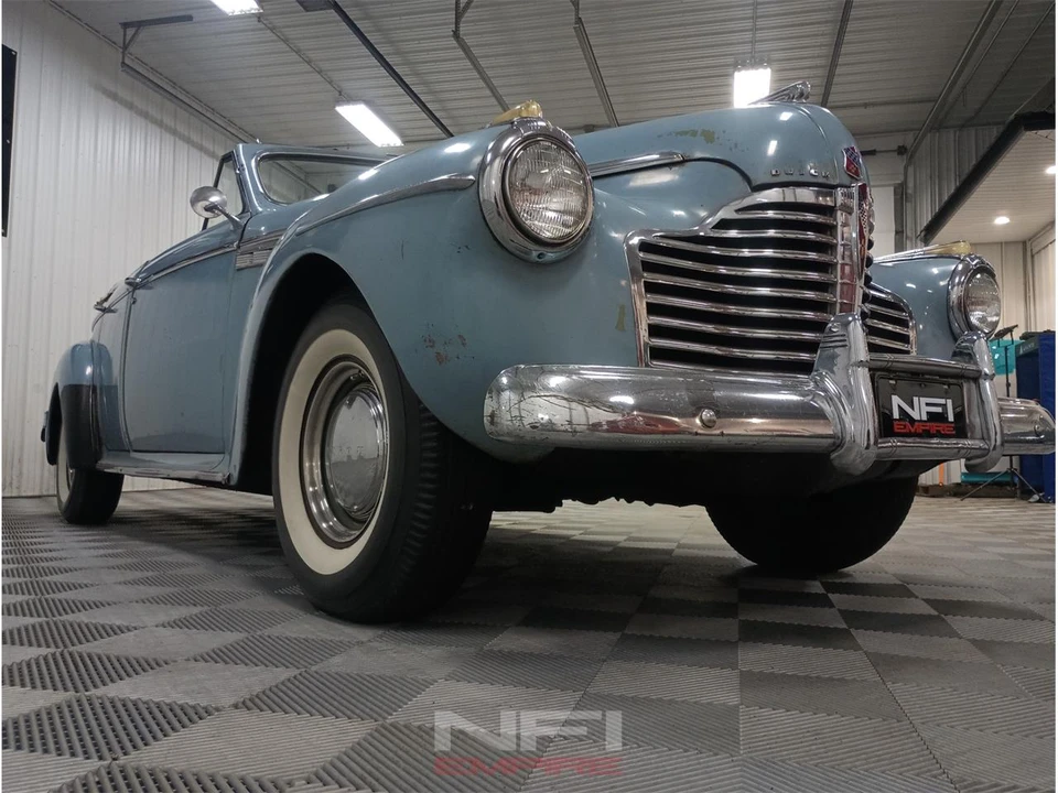 1941 Buick Roadmaster - Image 15 of 31