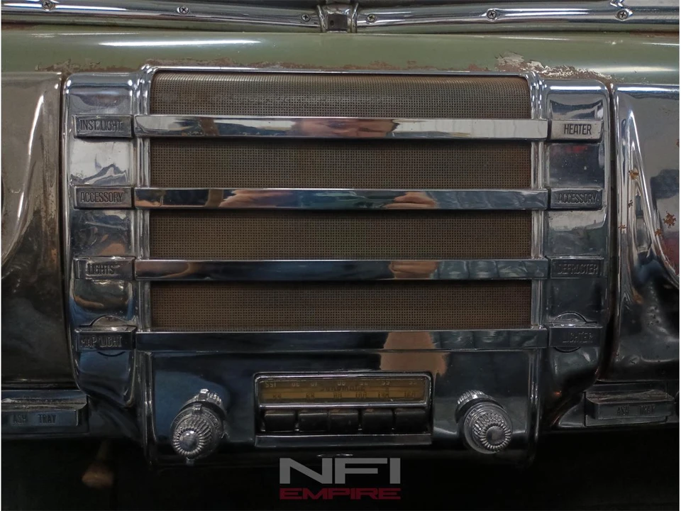 1941 Buick Roadmaster - Image 30 of 31
