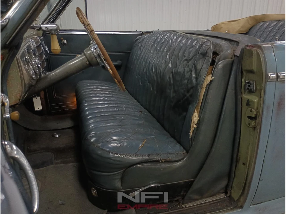 1941 Buick Roadmaster - Image 24 of 31