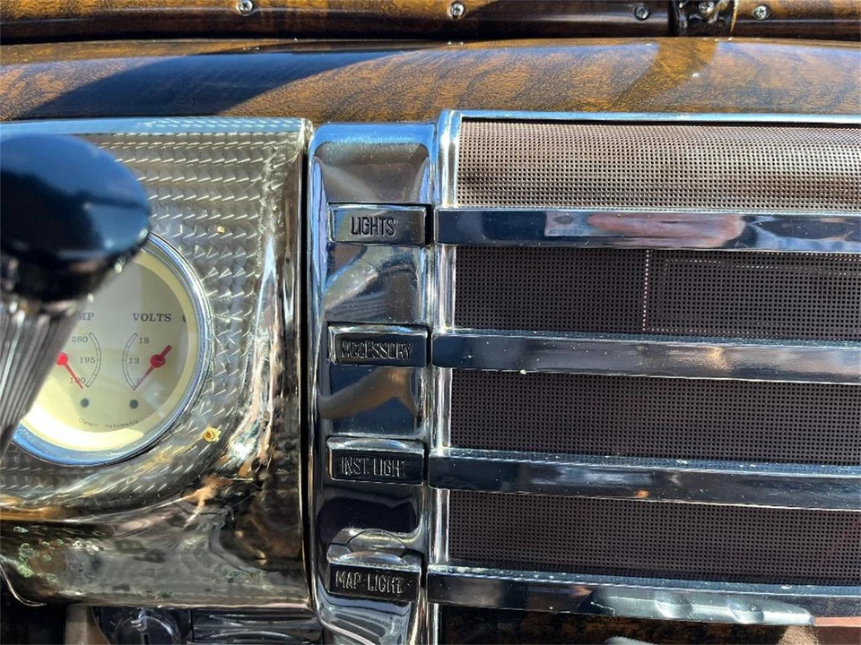 1941 Buick Roadmaster - Image 31 of 31