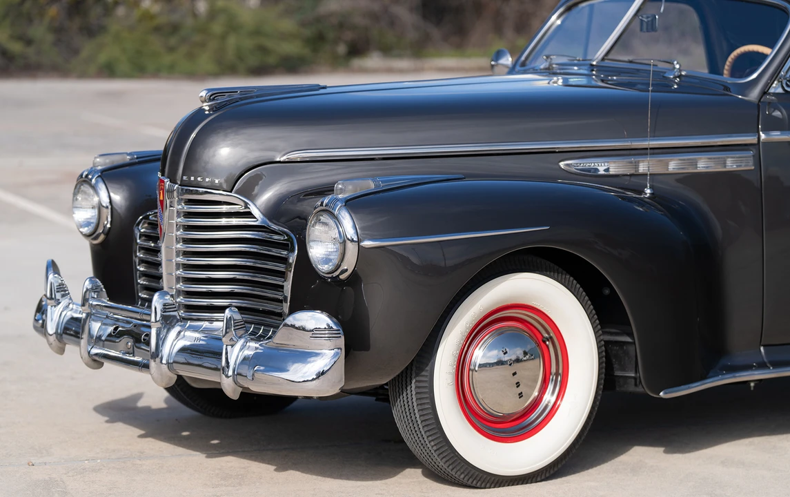 1941 Buick Roadmaster - Image 10 of 18