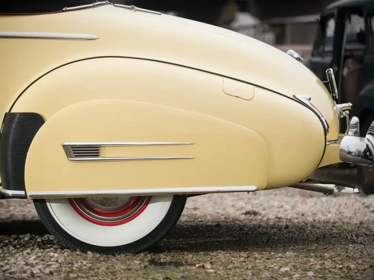1941 Buick Roadmaster - Image 13 of 26