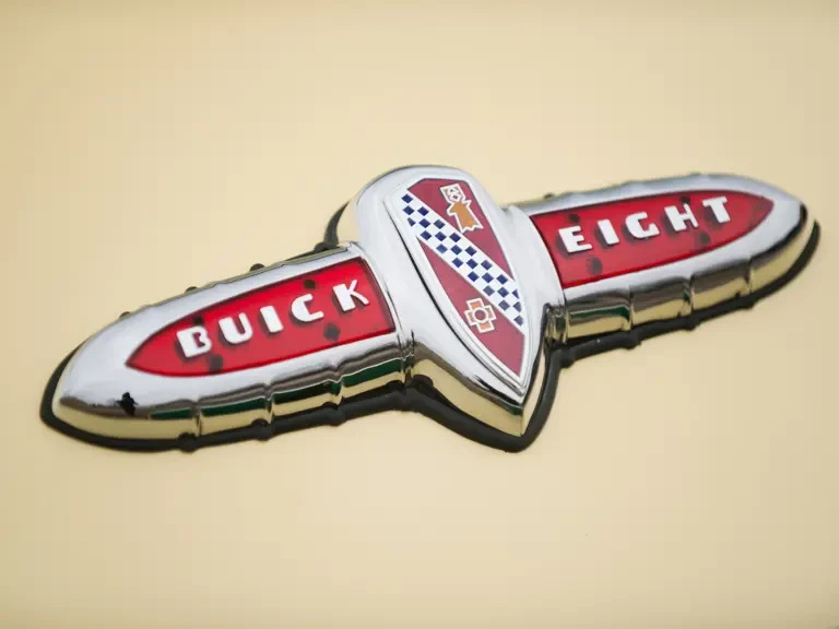 1941 Buick Roadmaster - Image 8 of 26