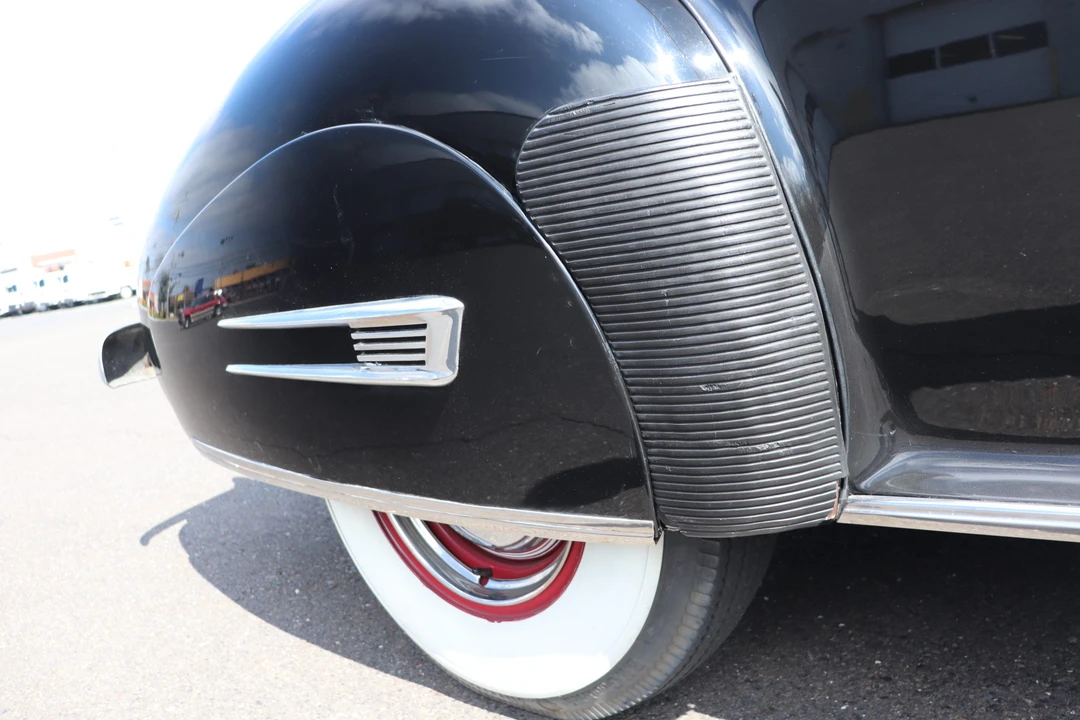 1941 Buick Roadmaster - Image 31 of 31