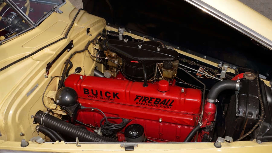 1941 Buick Roadmaster - Image 7 of 12