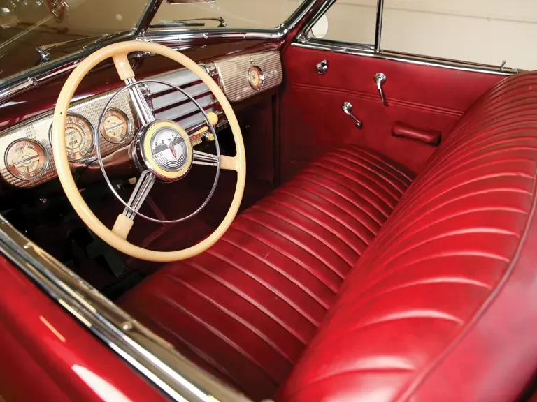 1941 Buick Roadmaster - Image 5 of 26