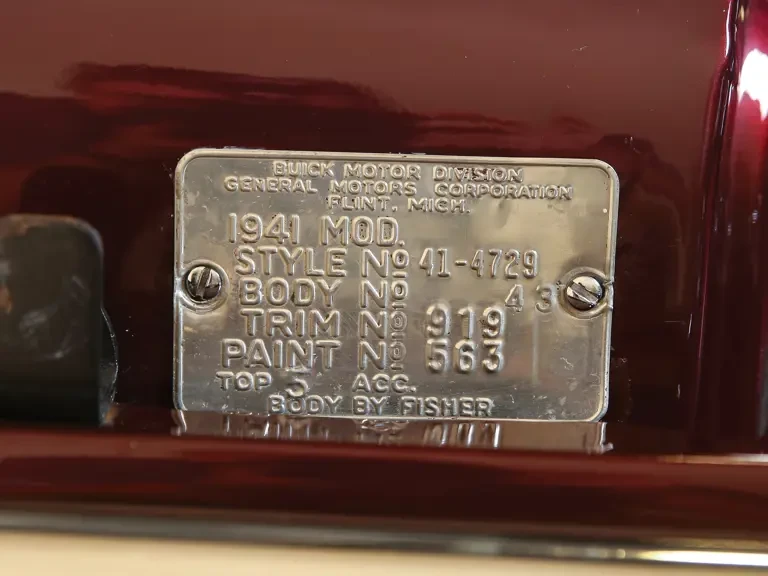 1941 Buick Roadmaster - Image 22 of 26